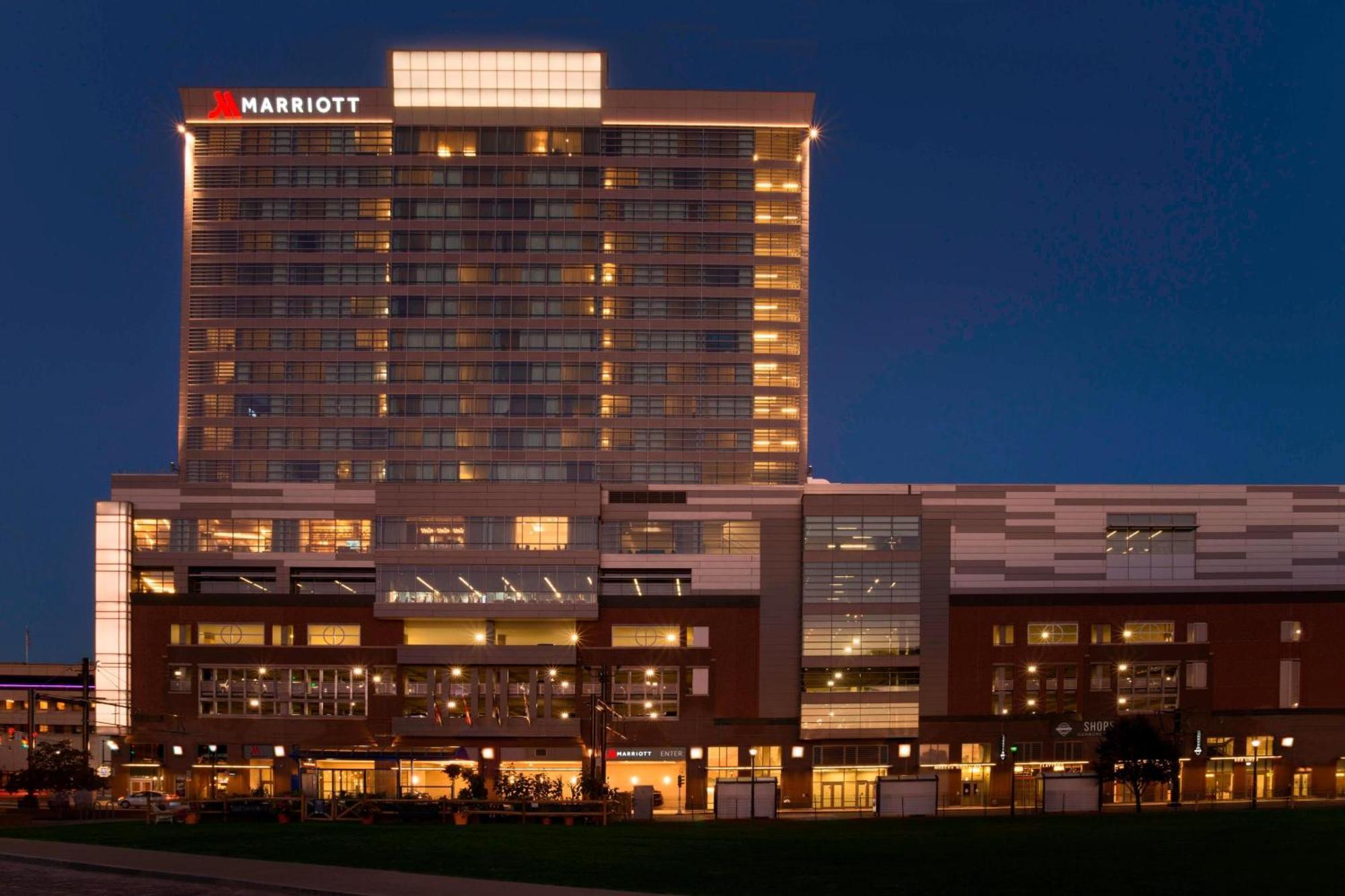 Buffalo Marriott At Lecom Harborcenter Hotel Ngoại thất bức ảnh